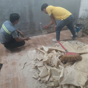 chống ẩm móc chân tường