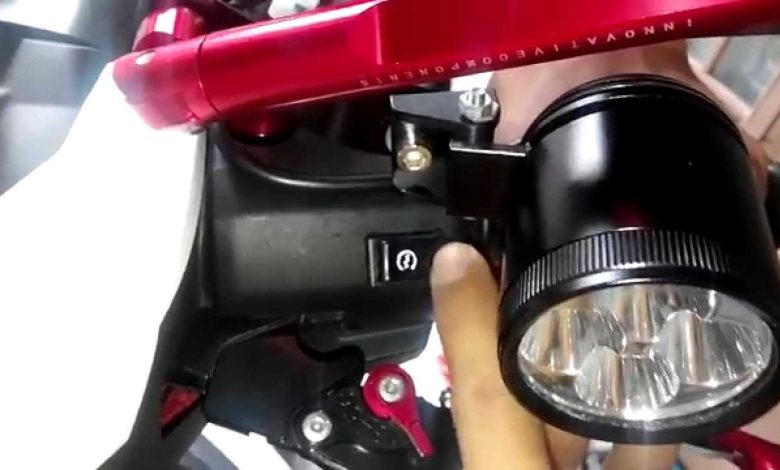 lắp đèn led cho xe máy có bị phạt không