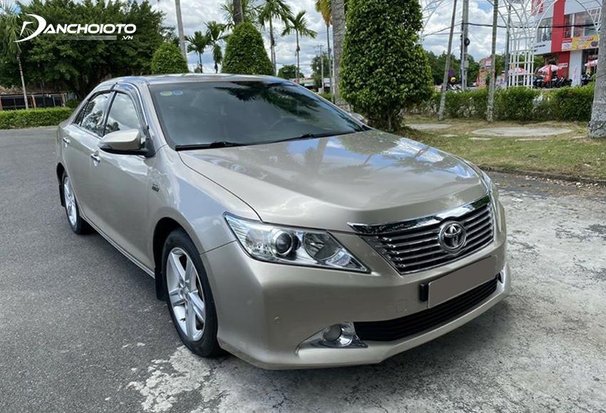 Xe Toyota Camry 2013