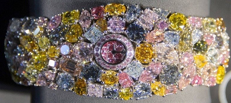 20 chiếc đồng hồ đắt nhất thế giới có giá lên đến 1.300 tỷ - Ảnh: 2